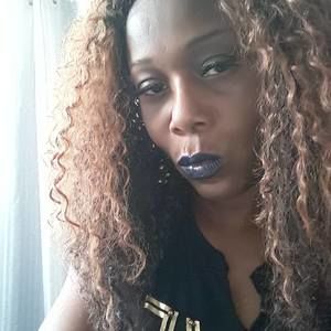 Meet your Posher, Carmen